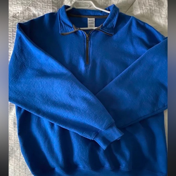 Gildan Quarter Zip Sweatshirt - Picture 1 of 2